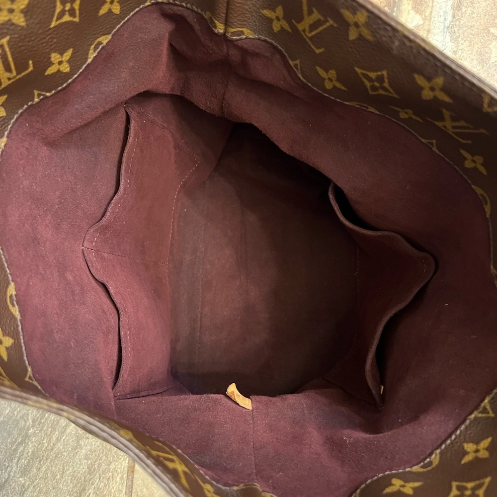 Louis Vuitton Melie Bag - Picture 8 of 8